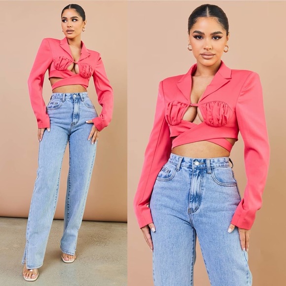 PrettyLittleThing Petite Pink Ruched Bust Cropped Blazer - Picture 1 of 10